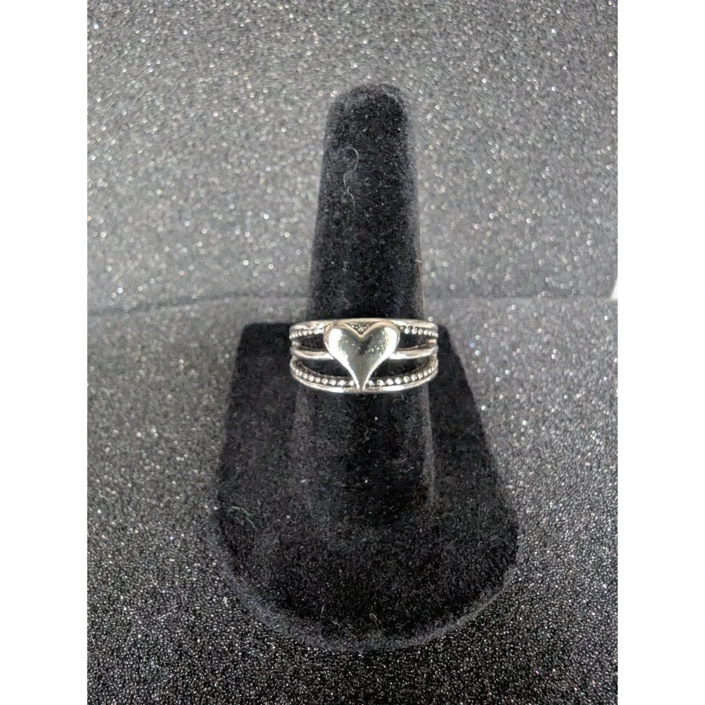 Triple Banded Heart Ring‎ - size 7